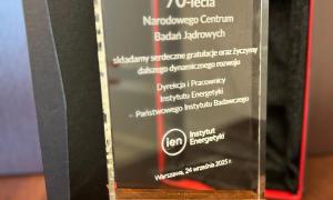 70 lat polskich badań jądrowych - medale i statuetki