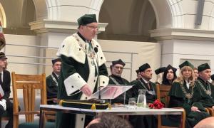 Reprezentacja NCBJ na uroczystym posiedzeniu Senatu Politechniki Warszawskiej z okazji 200-lecia uczelni.